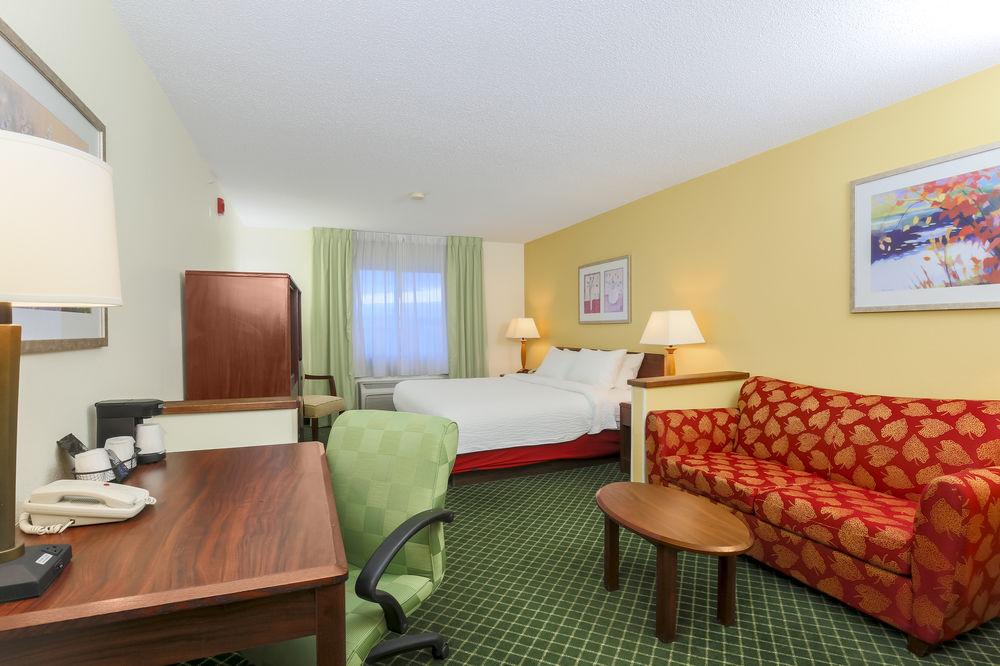 Fairfield Inn Erie Millcreek Mall Extérieur photo