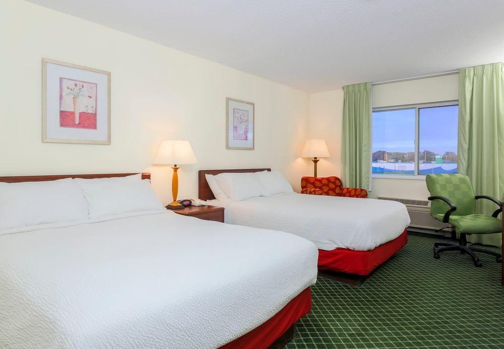 Fairfield Inn Erie Millcreek Mall Extérieur photo