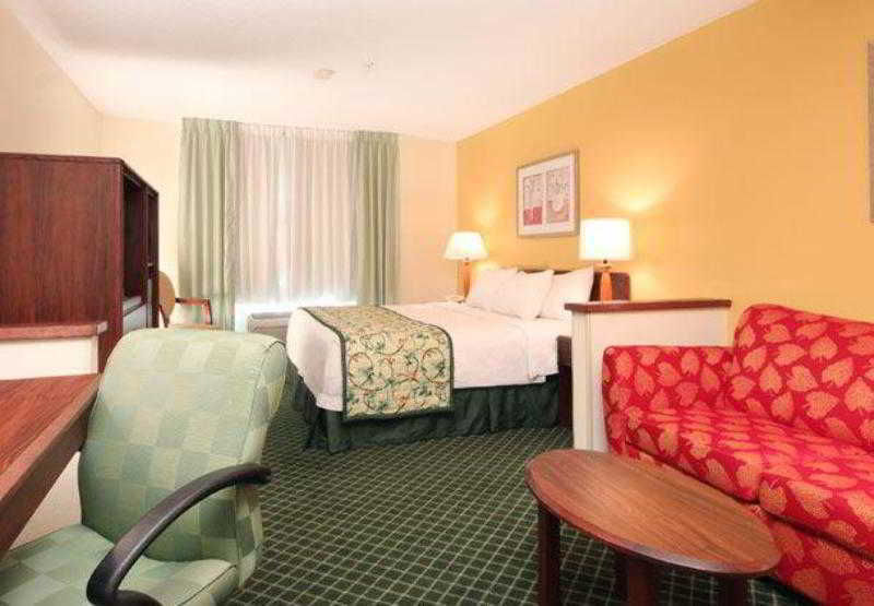 Fairfield Inn Erie Millcreek Mall Extérieur photo