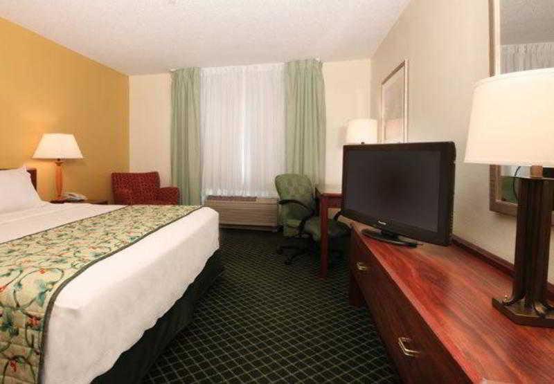 Fairfield Inn Erie Millcreek Mall Chambre photo